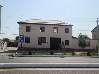 navoiy shahridan turar joy hovli sotiladi