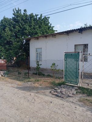 Продается дачный участок с домом