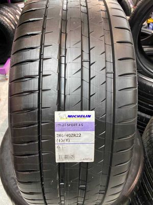 Michelin Pilot Sport 4 S 265/40R22