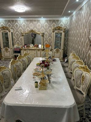 стол и стулья 12 персон