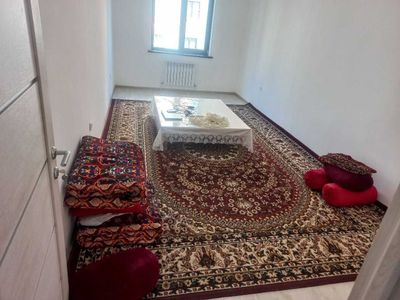 Qizlarga oila bilan Sheriklikga kvartira bor
