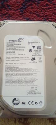 Seagate 500 Gb сотилади