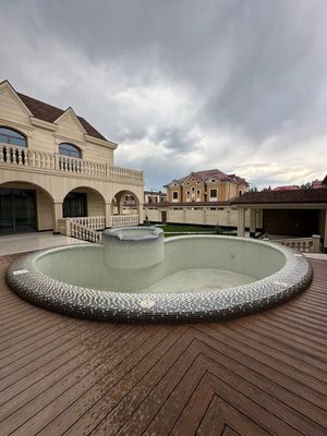 Продаётся Шикарный Евро Дом с Бассейном 1000м2 9 Соток 9 Комнат