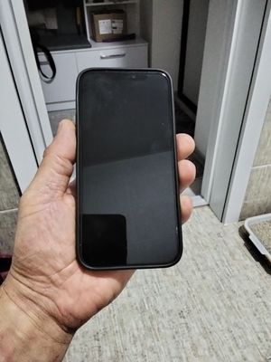 Продам IPHONE 12