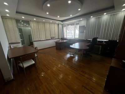 Аренда под офис 1 минут от метро Айбек 50м2 2 комната С мебелью!