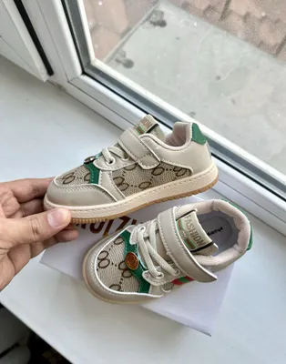 Новый Gucci 25-26 размер детский обувь