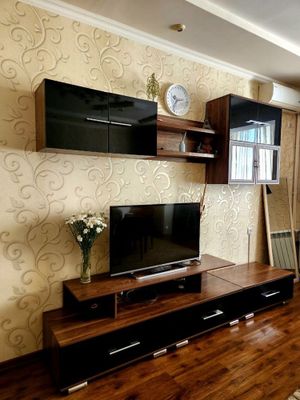 Современная горка для ТВ украсит вашу гостинную