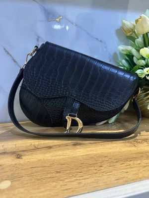 Ayollar sumkasi narxi 70.000