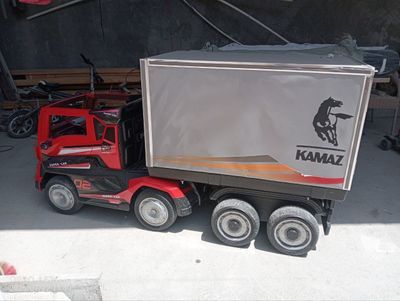Akkumlyatorli Kamaz