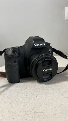 Canon 6d с обьективом 50мм 1.8