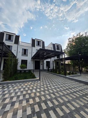 Коттедж дом участок Рабочий городок Юнусабад