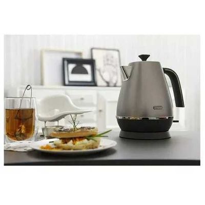Электрический чайник DeLonghi KBI 2001 S Distinta Flair