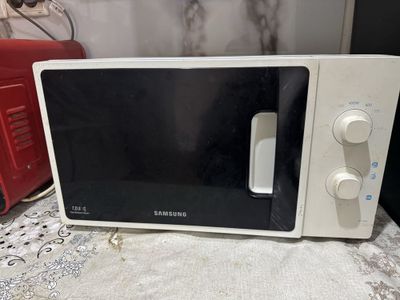 Микроволновая печь