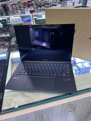 Asus Zenbook Q415 intel Core Ultra 5 125H OLED Touch Screen