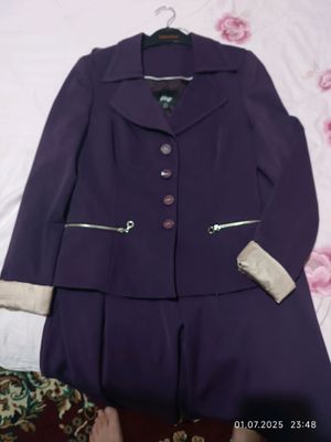 kastyum yupka fioleti rangi xolati yangidek rm 38