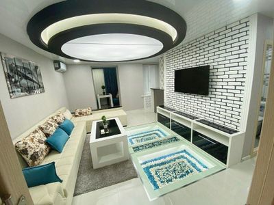 Сдается 2х ком квартира на Новомосковская, ор-р: Бредли кафе, 50 м²