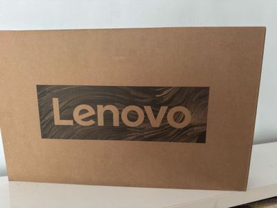 Lenovo ideapad 3/celeron N4020/4/1000Gb/kak novy