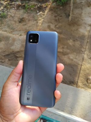 Realme C11 2/32 gb 500 mach batareya