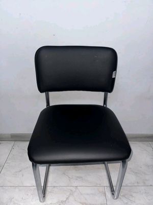 Парты и стулья