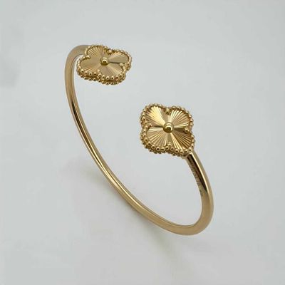 Золотой браслет в стиле Van Cleef & Arpels 750 пробы