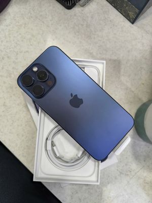 Iphone 15 pro max очень хорошее состояние