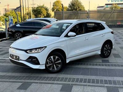 BYD E2 Yili 2024