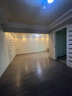 Продаётся ул. Шота Руставели 3комн.