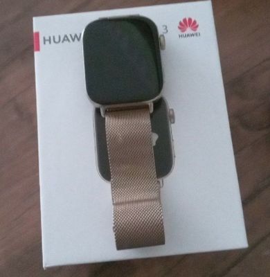 Sotiladi Huawei watch fit3 yangi 1hafta ishlatildi va Airpods 2pro ori