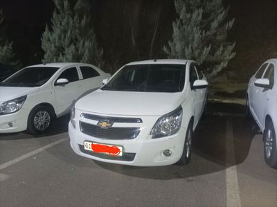 Cobalt style 4-pazetsiya ful avtomat. Rangi oq. Kraskasi tozza. Metani