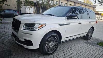 Lincoln Navigator 3.5 AT 4WD Black Label, цвет салона "Шале"