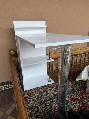 Маникюрный стол / Компьютерный стол