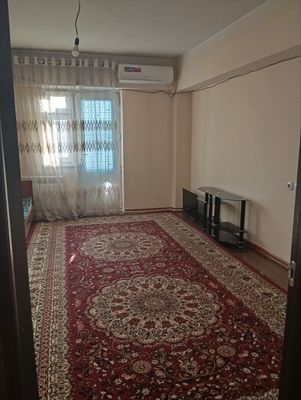 Yangi bozorda 2 xonalik uy ijaraga beriladi