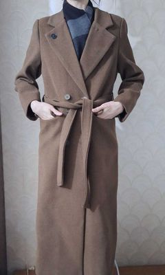 СРОЧНО продается женское зимнее пальто