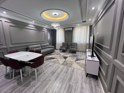 Красивая квартира рядом с метро Беруни