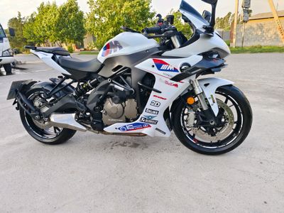 Moto KUJIMOTO DABUL AR 600 KUB 4TA SILINDIR Y 2022
