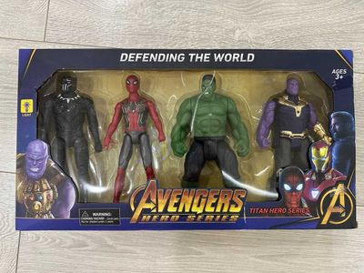 Набор фигурок супергероев игровой Мстители MARVEL legends