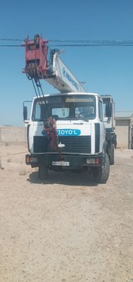 Avtokran Maz 10 tn 2003 yil