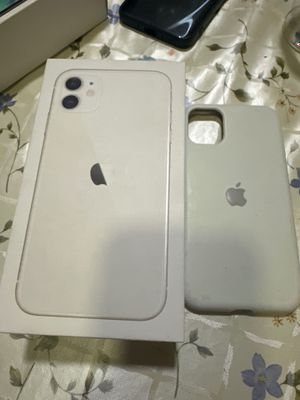 Коробка iPhone 11 white с белым чехлом