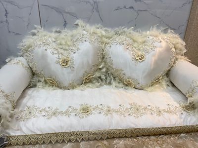 Таги чимилдик курпа, подушкалари билан