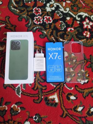 Honor x7c yangi.