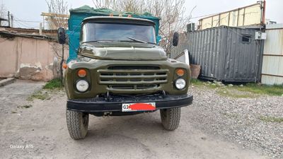 Zil 130 sotiladi