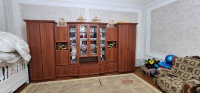 Пррдается мебель