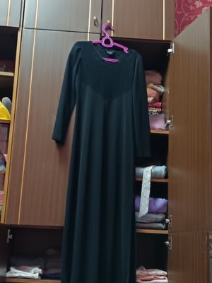 платье 44 р. 50 000