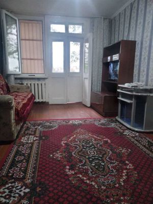 Ashxobod park oldida kvartira