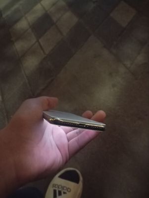 Tel:iphone x. 100% xotira 64