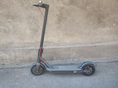 Электросамокат как Xiaomi