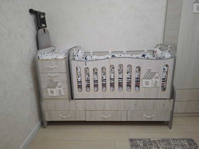 Holati yaxshi kravat