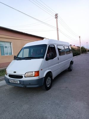 Ford tranzit( mikroaftobus) sotiladi, 1995 yil , metan