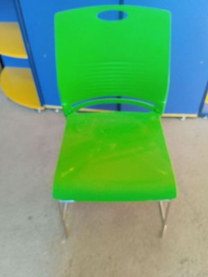 Стулья продаются срочно