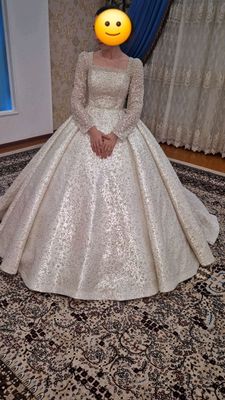 свадебные платя продаю срочно